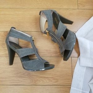 michael kors olive green shoes
